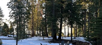 Solitude in the Cedars, Spacious Mountain Home