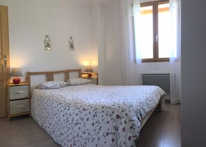 2 Schlafzimmer, kostenloses WLAN, BettwÀsche