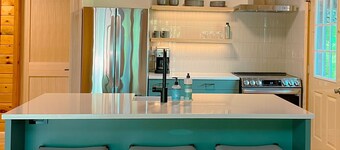 Cozy Catskills Chalet w/ fire pit, hiking and nearby slopes