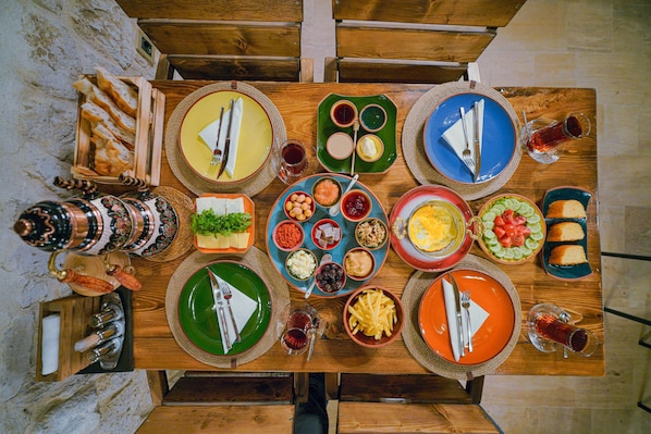 Free daily local cuisine breakfast - babili cappadocia cave hotel (Nevsehir)