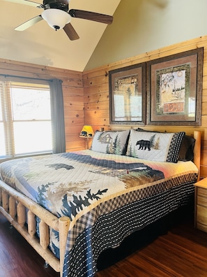 1 bedroom, desk, free WiFi, bed sheets