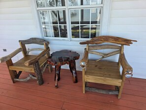 Terrace/patio - Resort, Waterfront Private Pier, Kayaks, Wi-Fi, Dedicated workspace. (Coden)
