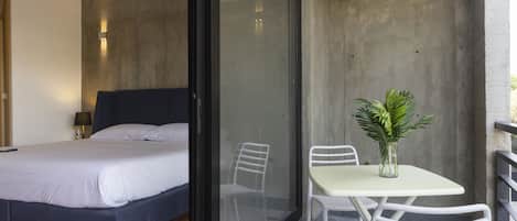 1 bedroom, desk, free WiFi