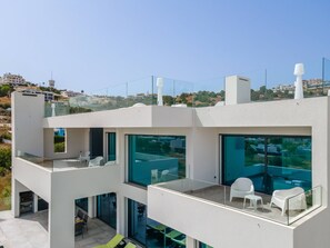 Terrace/patio - Villa das Amendoeiras by HelloVacations (Albufeira)