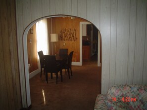 Dining - The Little Sunflower (Jetmore)