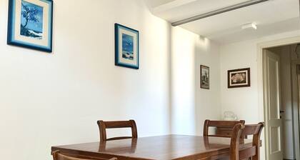S256 - Sirolo, comfortable apartment in the center