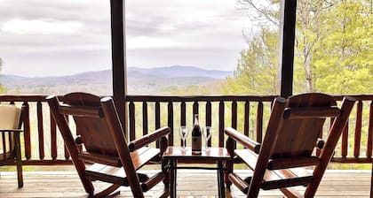 *Mountain View* Bear Pause Mineral Bluff GA - Blue Ridge GA - East TN - West NC