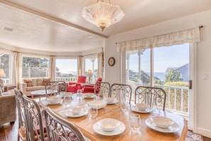 House, Multiple Beds (Victorian By The Sea) | Dining - Victorian By The Sea (Lincoln City)