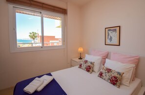 1 bedroom, in-room safe, iron/ironing board, WiFi