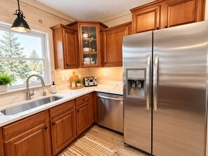 Two full-size fridges (one in kitchen and one on lower level) provide lots of space for your groceries - BEST 6br Ski-In+Out w. Hot Tub->Gear rm, PS-5, Fun+Lux (Snowshoe)