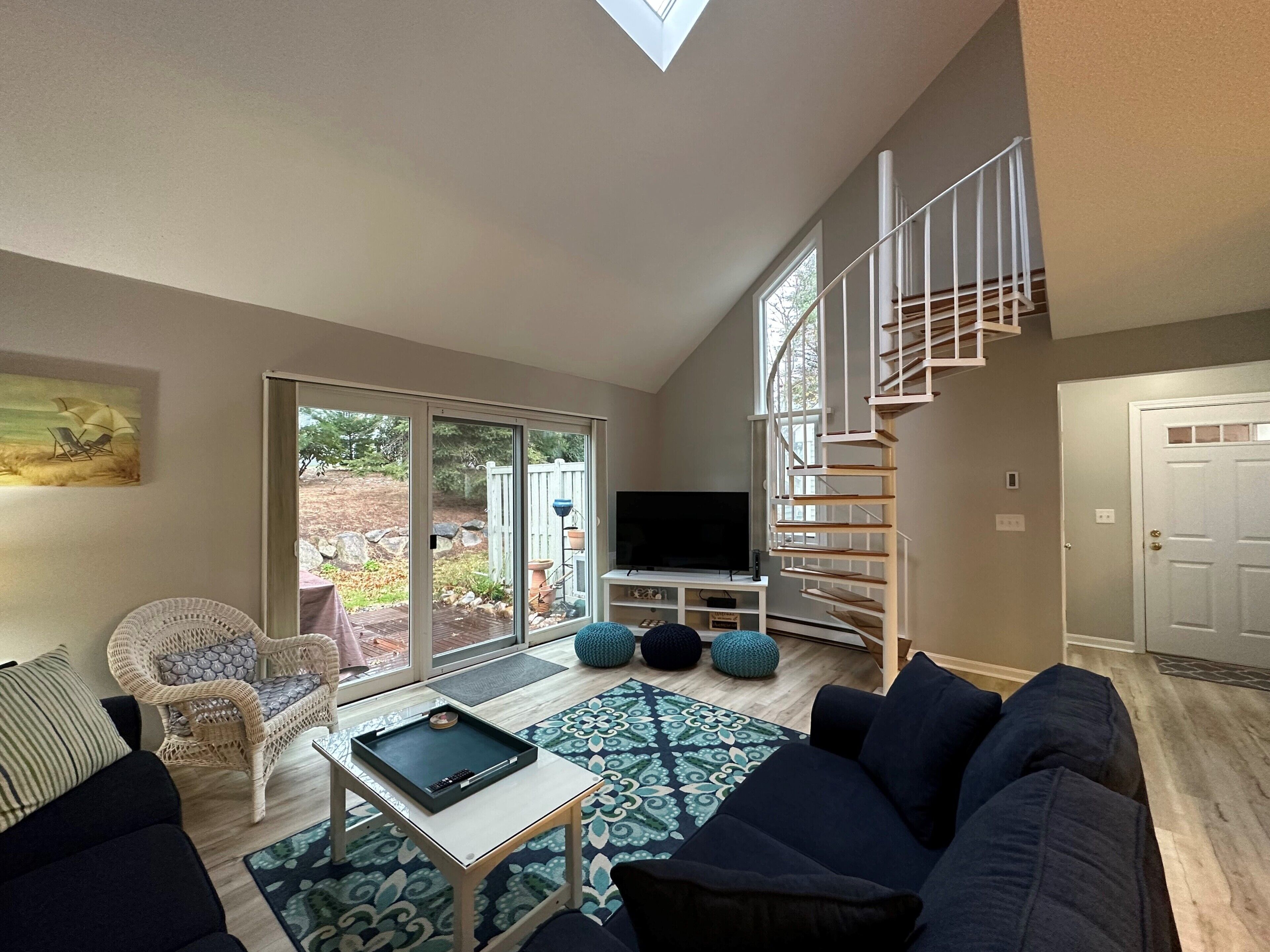 Absolutely beautiful and updated Ocean Edge Condo in Brewster!