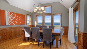 Dining - Soundfront, Shared Dock and Pier, Elevator, Private Pool, Hot Tub (Waves)