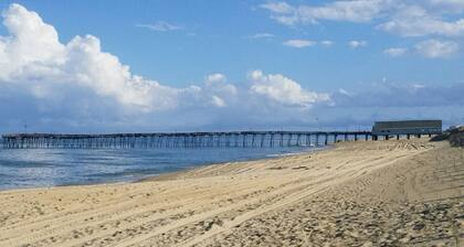 Adorable Beach Box, Very short walk to the beach Access!
