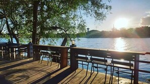 Restaurant - River CoCo Amphawa (Bang Khonthi)