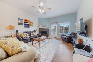 تلفزيون ذكي، كُتُب