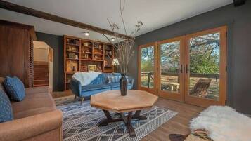 TV, fireplace, DVD player, foosball