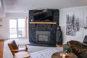 TV connectée, cheminée