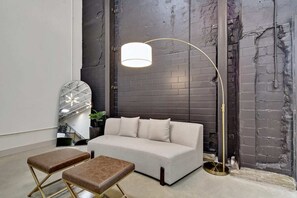 Smart TV, offices