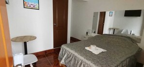 Chambre Tradition, 1 lit double