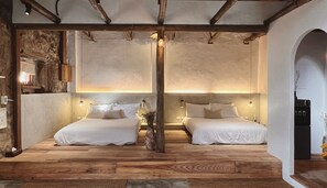 Signature Cabin | Free WiFi - Twilight Stone (New Taipei City)