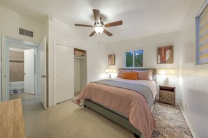 4 bedrooms, desk, iron/ironing board, travel cot