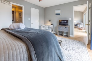 3 bedrooms, desk, iron/ironing board, free WiFi - LakePoint Sports Stay | Lake Arrowhead Family Retreat w/ Lake Amenities, Golf, Tennis/Pickleball (Waleska)