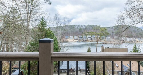 LakePoint Sports Stay | Lake Arrowhead Family Retreat w/ Lake Amenities, Golf, Tennis/Pickleball