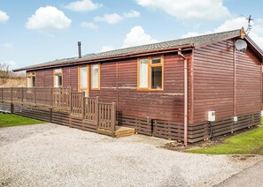 Exterior - 3 bedroom accommodation in Carnforth (Carnforth)