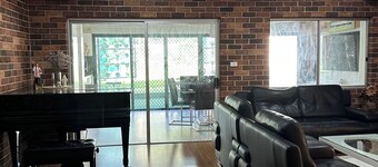 LARGE and COSY HOME IN STRATHFIELD
