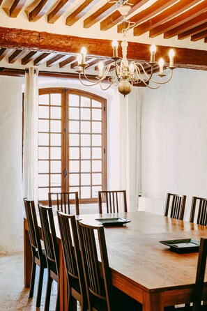 Dining - 18th century village house in Oppède le Vieux with swimming pool (Oppède)