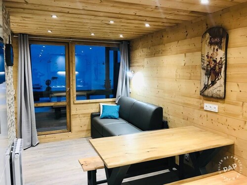 VAL THORENS APPARTEMENT 4/5 PERSONNES AGREABLE ENTIEREMENT RENOVÉ