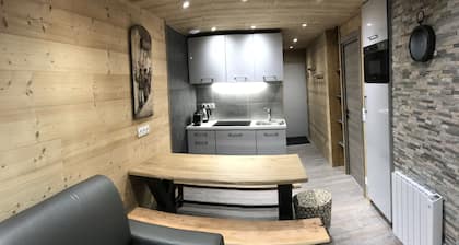 VAL THORENS APARTMENT FOR 4/5 PEOPLE FULLY RENOVATED