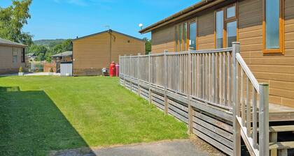 4 bedroom accommodation in Carnforth