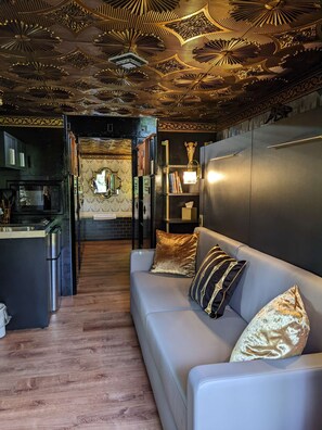 TV, foosball, books - Orient Express at Olympic Railway Inn - Pet Friendly (Sequim)