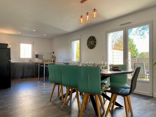 Cozy Cottage in Vineyards near Hellfest, Clisson - Private Garden & Parking, Bikes Included