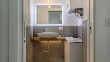 Regadera y bidet