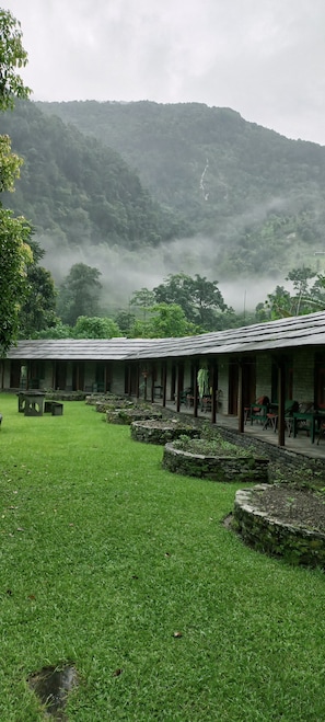 Exterior - Mountain Lodges of Nepal - Birethanti (Dangsing)