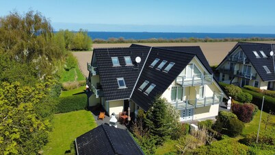Large garden near the beach
