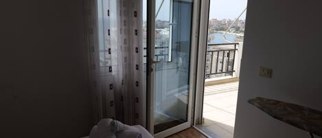 1 間睡房、Wi-Fi、床單