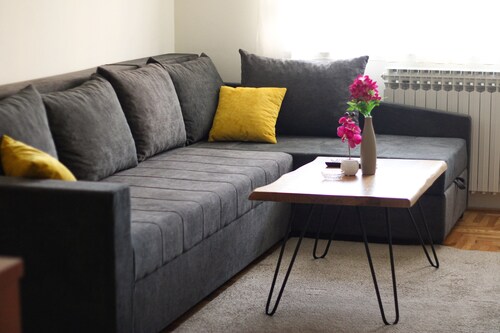 Remarkable 2-bedroom Apartment in Istocno Sarajevo