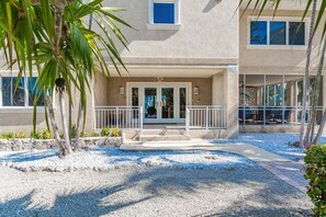 Exterior detail - Sombrero Beach Beauty~ 50` Dock Private Pool Home! (Marathon)