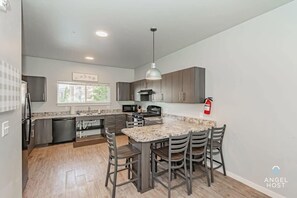 Fridge, microwave, oven, dishwasher