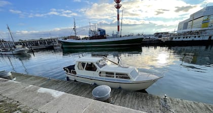 Sweet Motoryacht Bremen