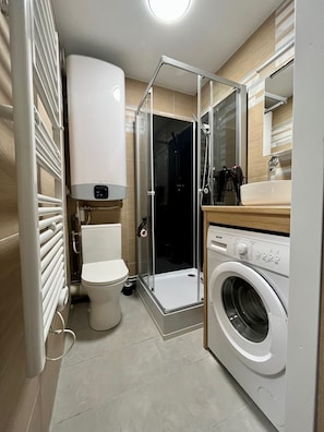 Shower, hair dryer - Studio in Saint Lary at the foot of the slopes (Saint-Lary-Soulan)