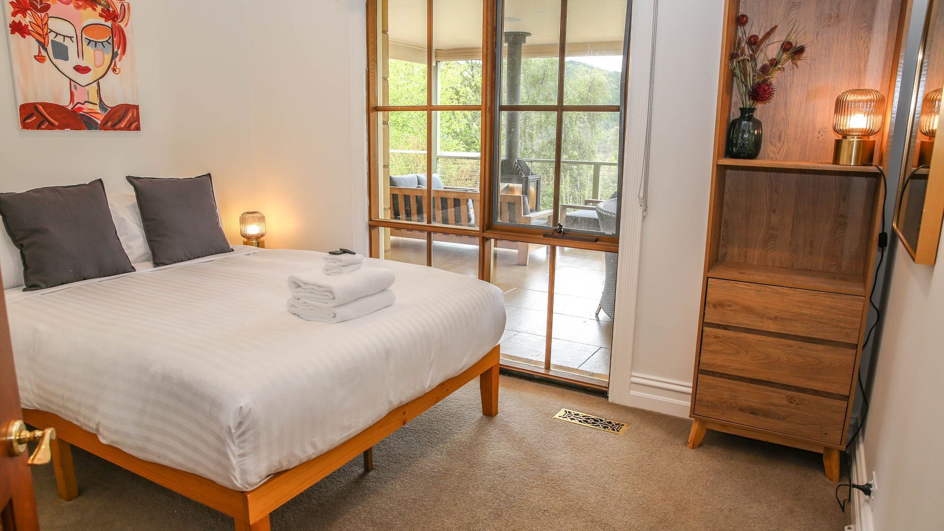 4 chambres, bureau, fer et planche à repasser, Wi-Fi gratuit