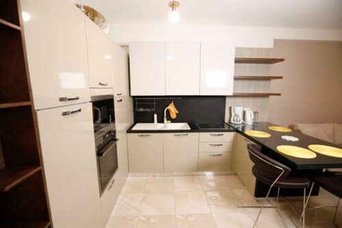 Albania Dream Beachront Apartment 