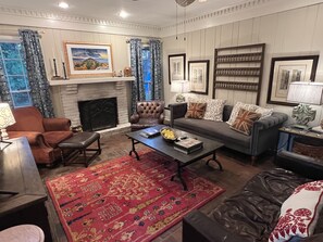 Smart TV, fireplace, video games, books