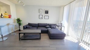 TV connectée, cheminée