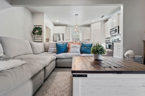 The West Texas Oasis |10 mins from Texas Tech|