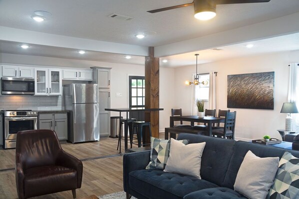 Smart TV, fireplace, DVD player, music library